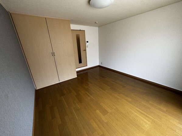 リッチウォーク市役所前B棟の物件内観写真